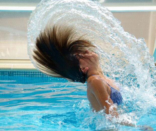 Pool Wave hair